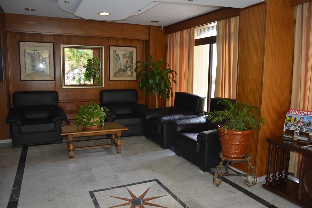 Apartamentos Mediterraneo Marbellac Extérieur photo
