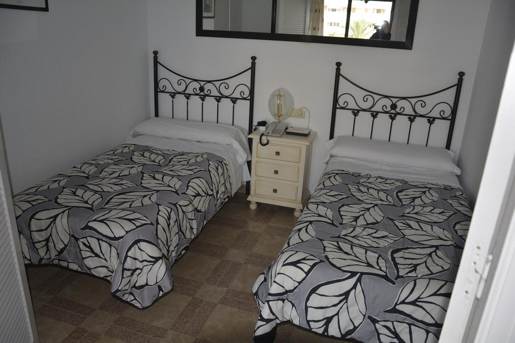 Apartamentos Mediterraneo Marbellac Extérieur photo