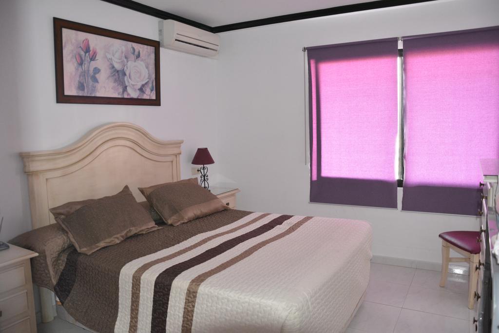 Apartamentos Mediterraneo Marbellac Extérieur photo